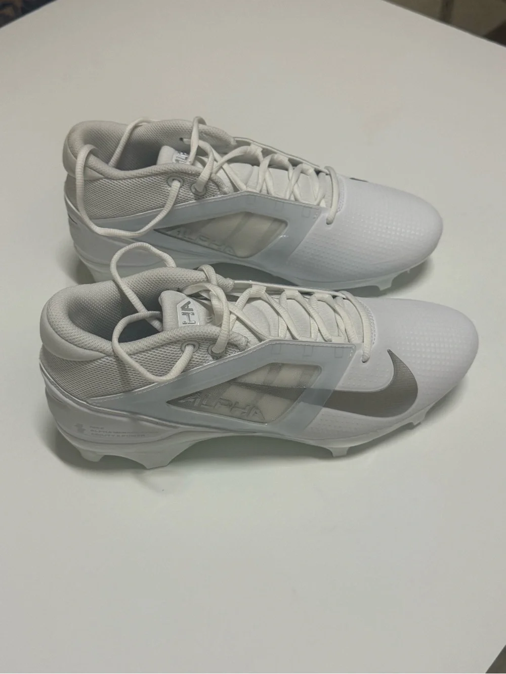 Nike Alpha Menace 4 Pro White/Metallic Silver Mens 10.5Football Cleat FD7037 101